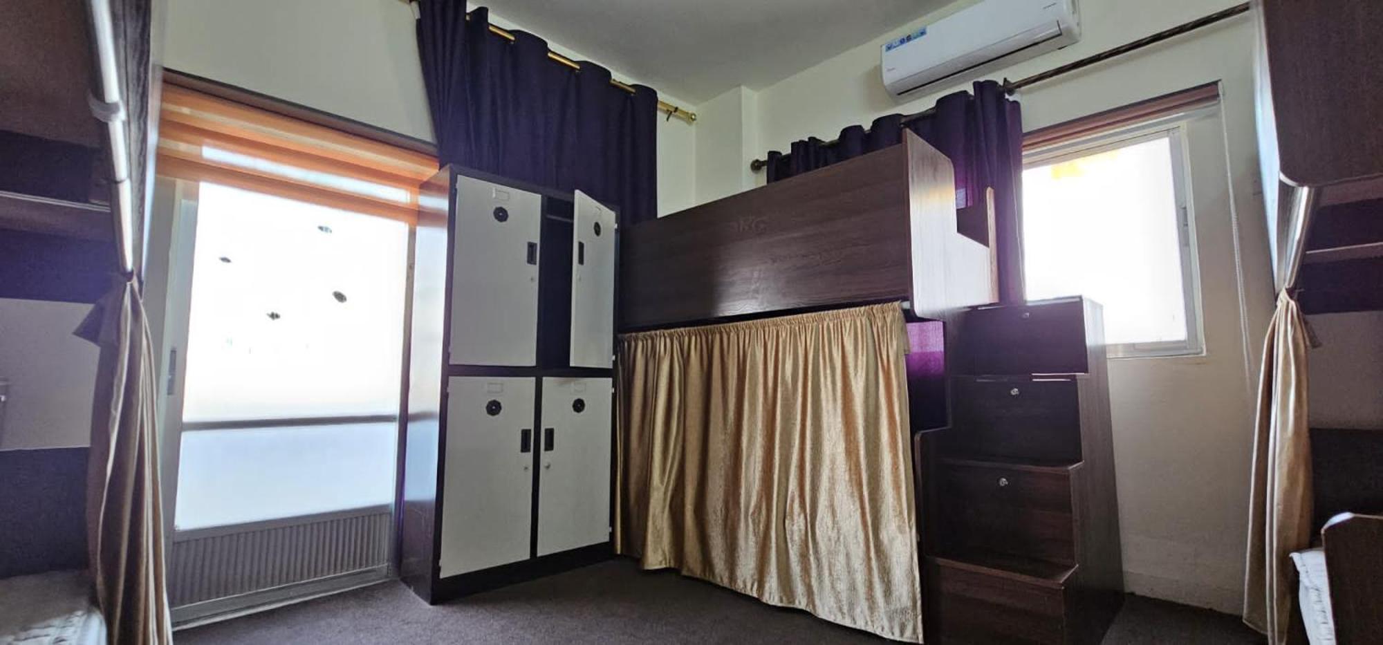 Pizza Street Hostel Акаба Екстериор снимка