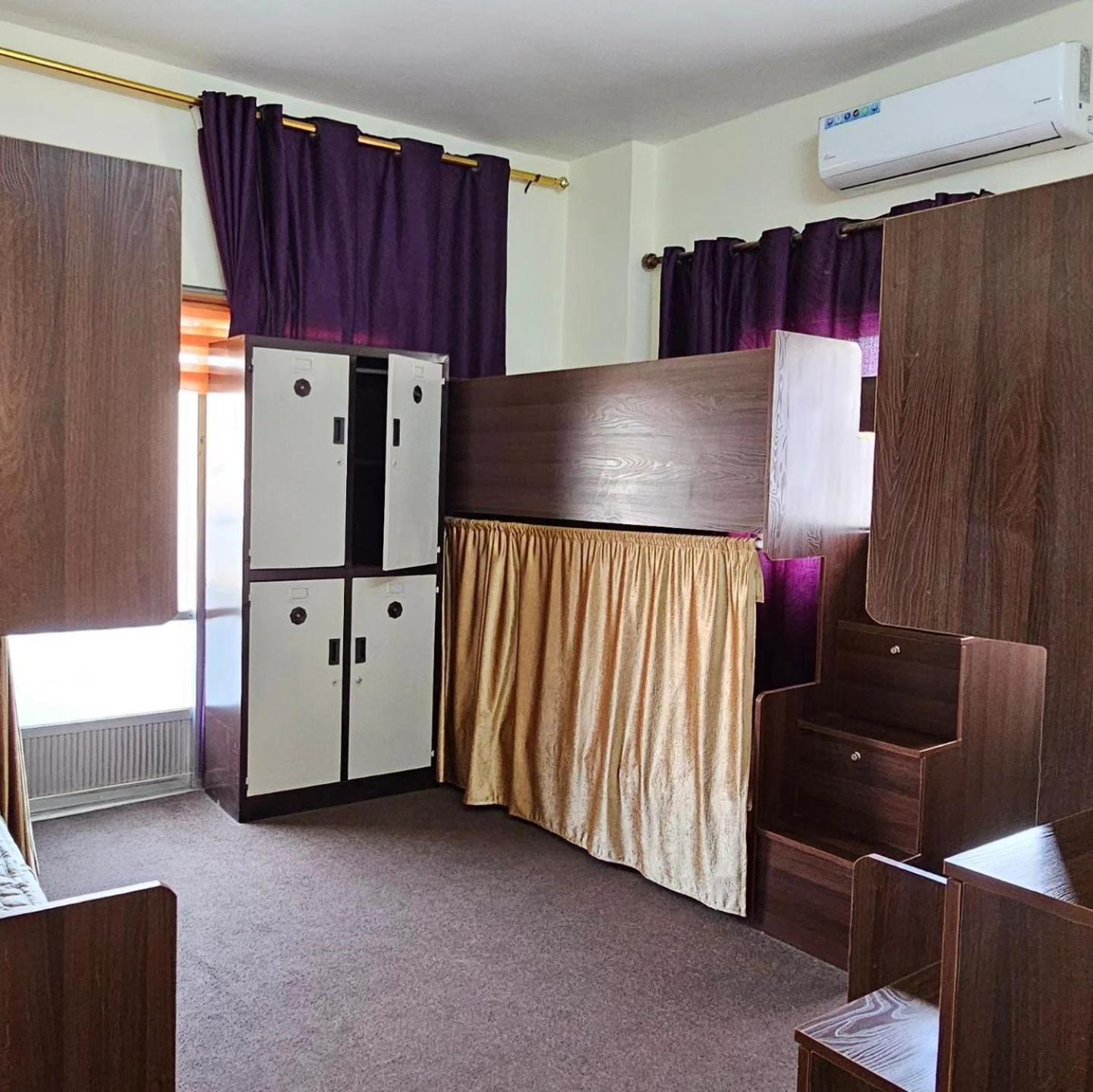 Pizza Street Hostel Акаба Екстериор снимка